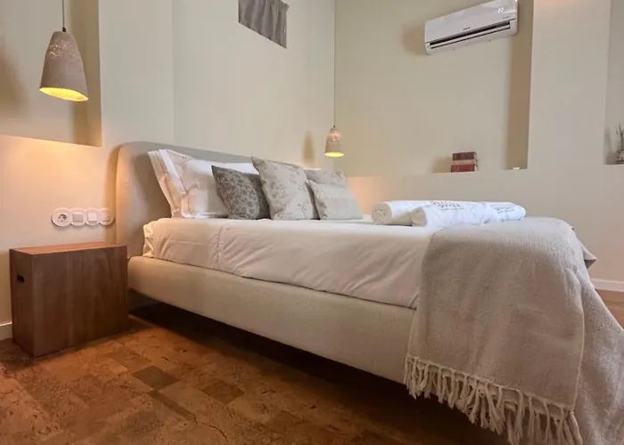 Oryza Guest House&